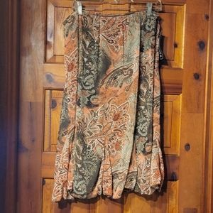 Elementz SzPXL floral paisly A-line skirt. Beautiful earth tones.